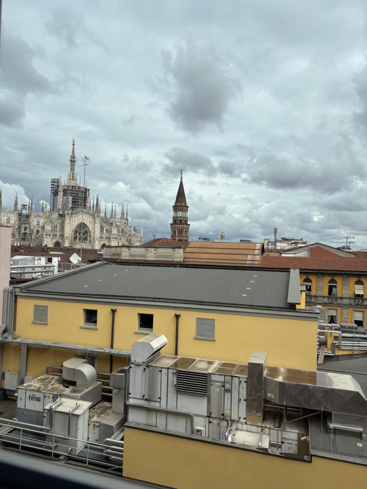 Enjoy Garden - Flavio Baracchini 9 - Rooms Milan Bagian luar foto